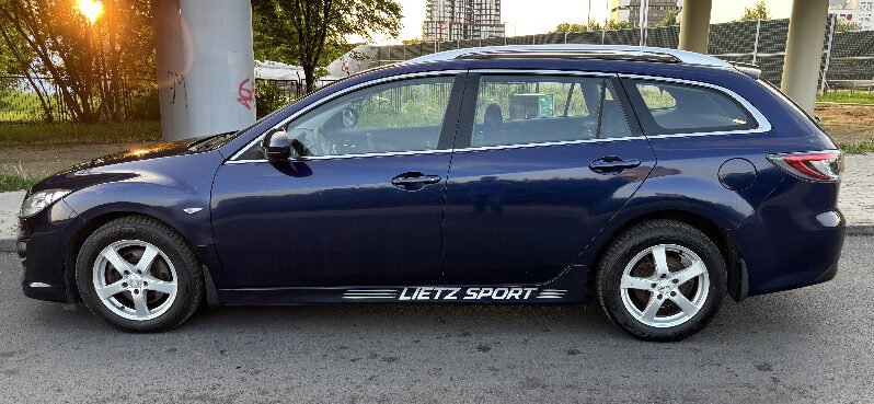 
								Mazda Mazda 6 2010 full									