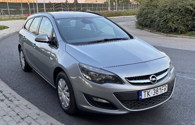 Opel ASTRA 2015