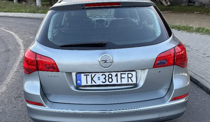 
								Opel ASTRA 2015 full									