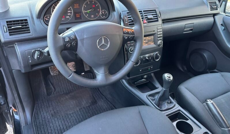 
								Mercedes A-160 2009 full									