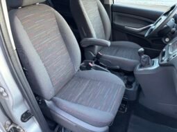 
										Ford C-Max 1,6 Syle Plus 2010 full									