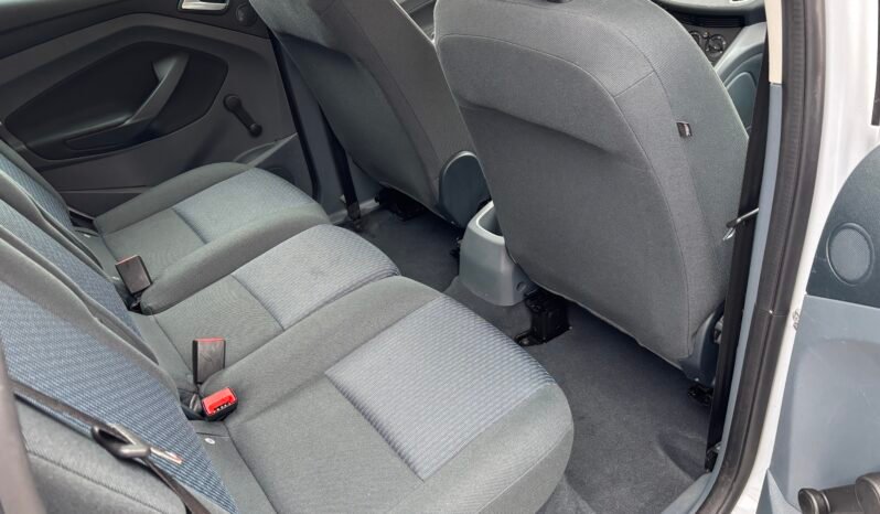 
								Ford C-Max 2015 full									