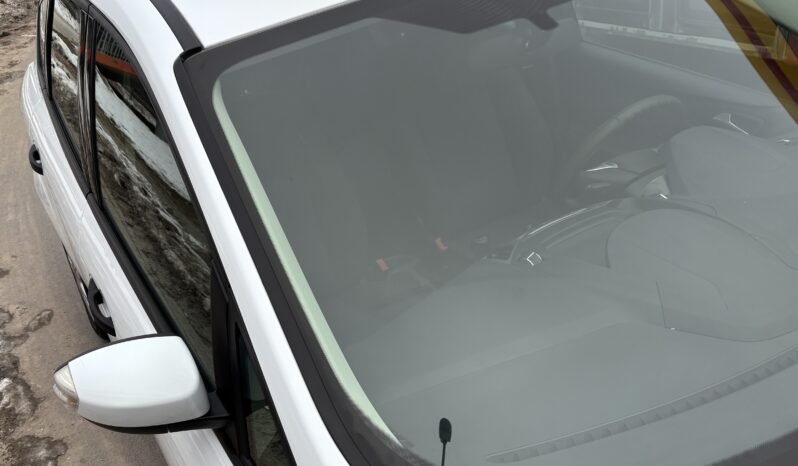 
								Ford C-Max 2015 full									