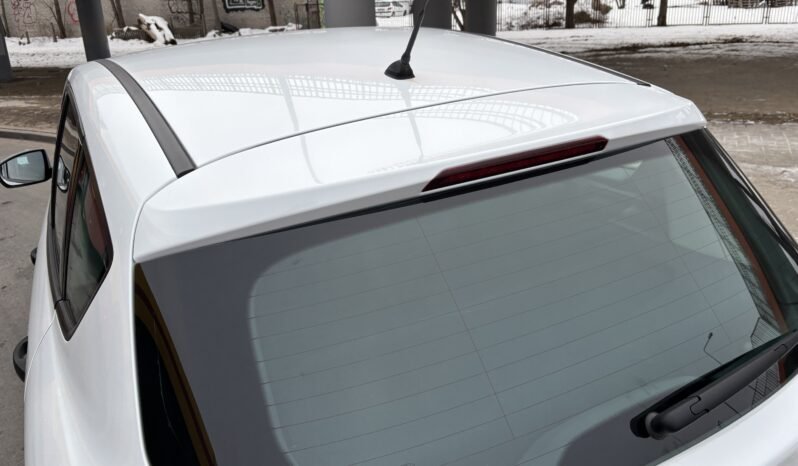 
								Ford C-Max 2015 full									