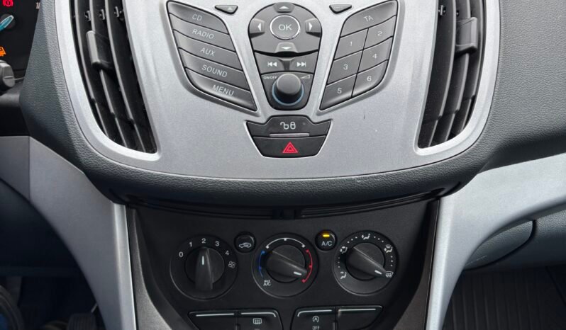 
								Ford C-Max 2015 full									