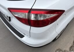 
										Ford C-Max 2015 full									