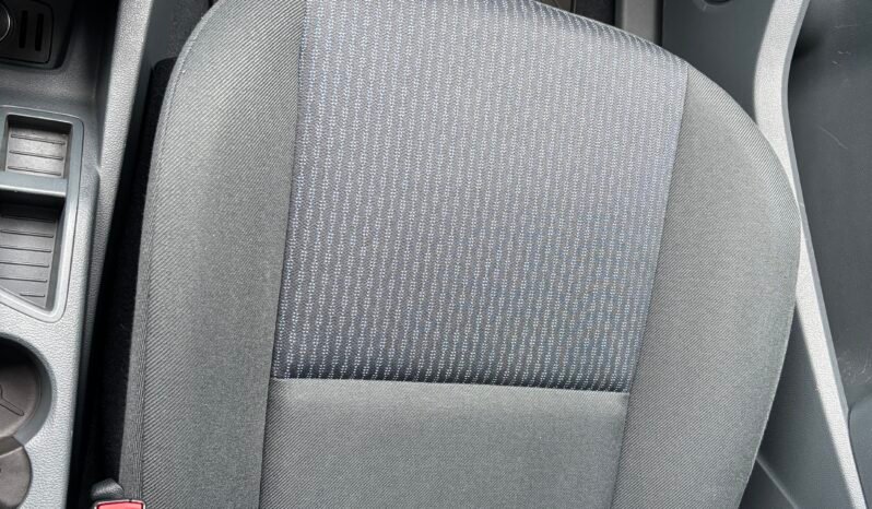 
								Ford C-Max 2015 full									