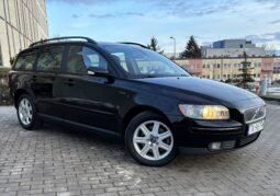 
										VOLVO V50 2.0D Momentum 2005 full									