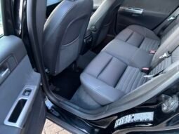 
										VOLVO V50 2.0D Momentum 2005 full									