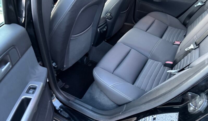 
								VOLVO V50 2.0D Momentum 2005 full									