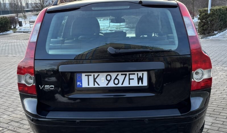 
								VOLVO V50 2.0D Momentum 2005 full									