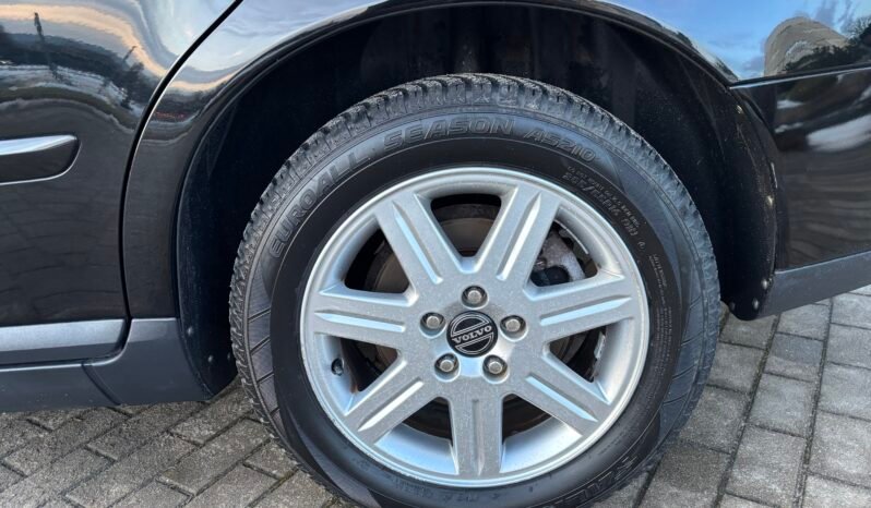 
								VOLVO V50 2.0D Momentum 2005 full									