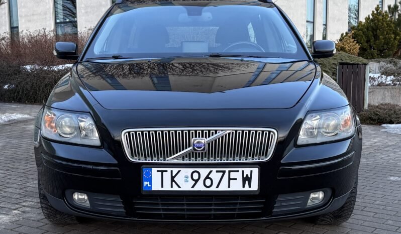 
								VOLVO V50 2.0D Momentum 2005 full									