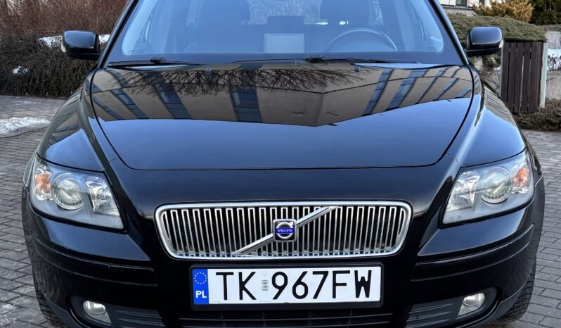 
								VOLVO V50 2.0D Momentum 2005 full									