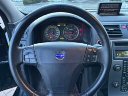 
										VOLVO V50 2.0D Momentum 2005 full									