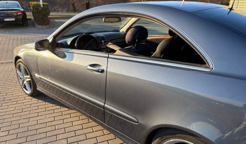 
								Mercedes CLK 200 2004 full									