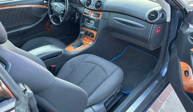 
								Mercedes CLK 200 2004 full									