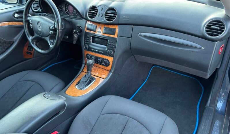 
								Mercedes CLK 200 2004 full									