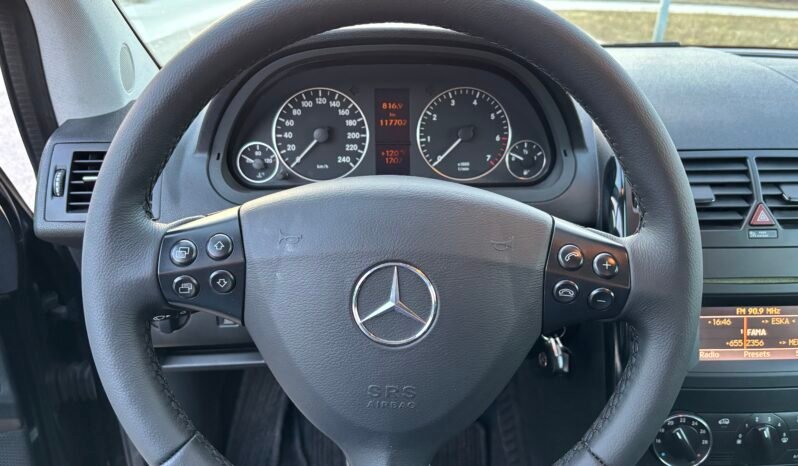 
								Mercedes A-160 2009 full									