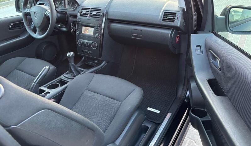 
								Mercedes A-160 2009 full									