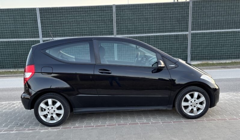 
								Mercedes A-160 2009 full									