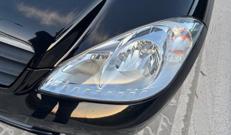 
								Mercedes A-160 2009 full									