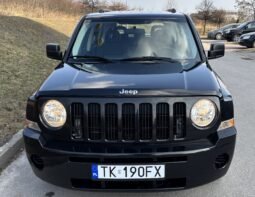 
										Jeep Patriot 2010 full									