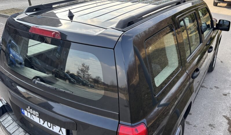 
								Jeep Patriot 2010 full									