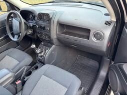 
										Jeep Patriot 2010 full									