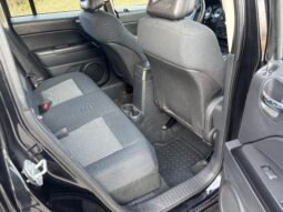 
										Jeep Patriot 2010 full									