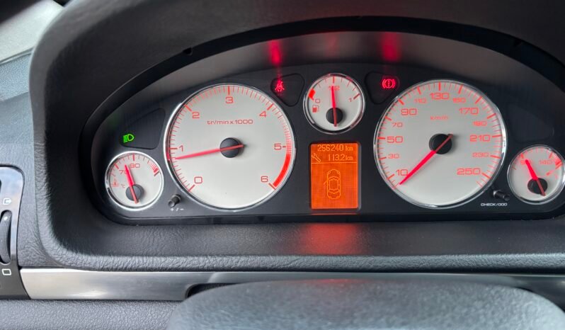 
								Peugeot 407 SW SPORT 2010 full									