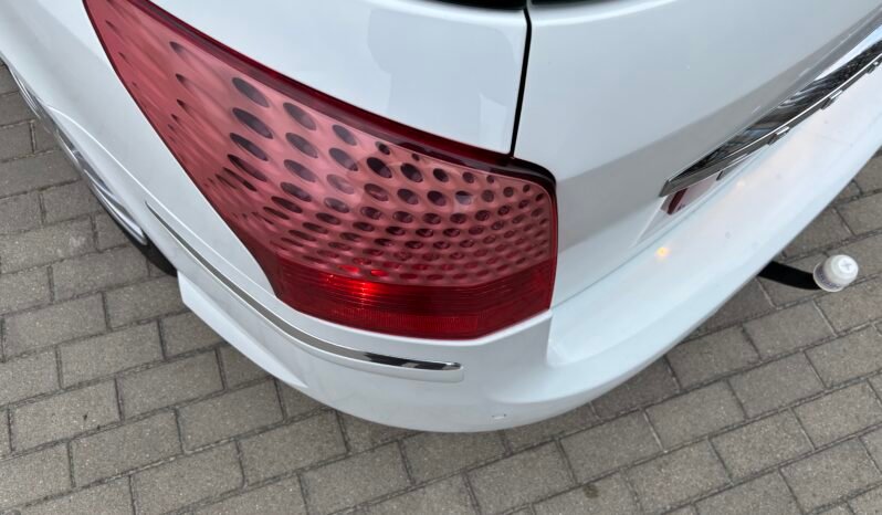 
								Peugeot 407 SW SPORT 2010 full									