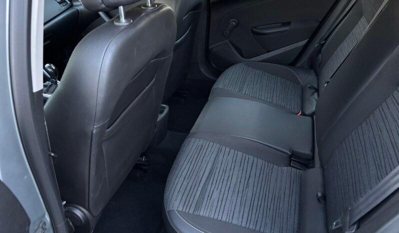 
								Opel ASTRA 2015 full									