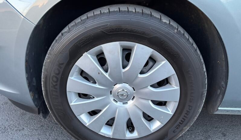 
								Opel ASTRA 2015 full									