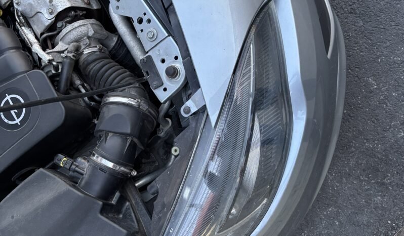 
								Opel ASTRA 2015 full									