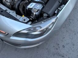 
										Opel ASTRA 2015 full									