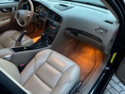 
										VOLVO V70 2.4 Summum 2005 full									