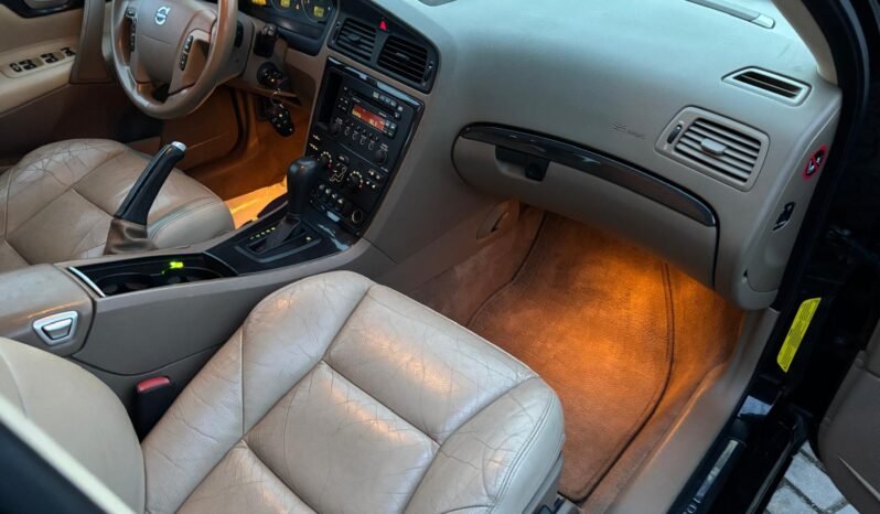 
								VOLVO V70 2.4 Summum 2005 full									