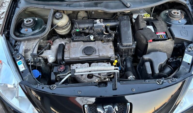 
								Peugeot 206 Basis 2010 full									