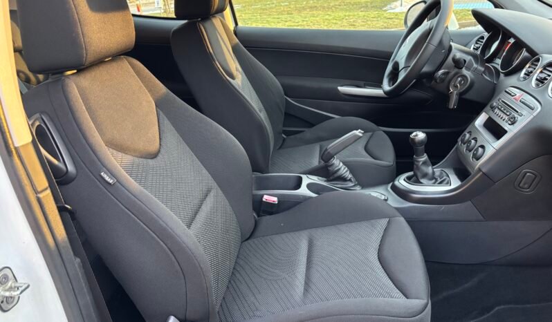 
								Peugeot 308 Filou 2010 full									
