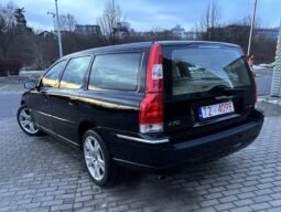 VOLVO V70 2.4 Summum 2005
