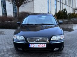
										VOLVO V70 2.4 Summum 2005 full									