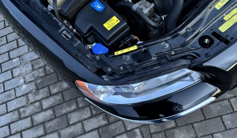 
								VOLVO V70 2.4 Summum 2005 full									