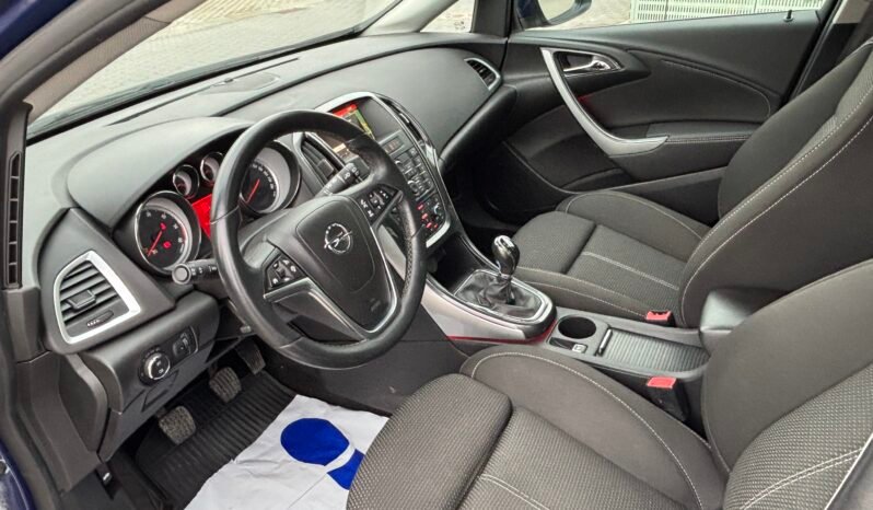 
								Opel Astra Caravan 1.6 CDTI Exklusiv 2014 full									