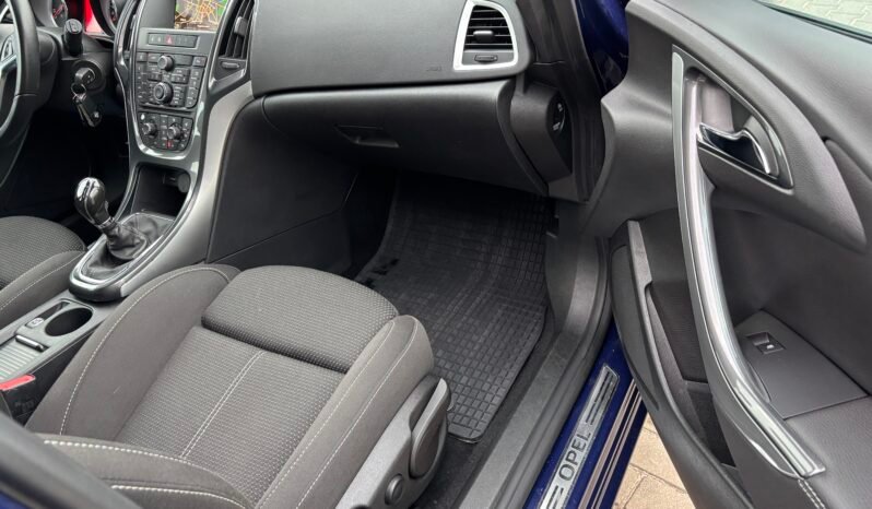
								Opel Astra Caravan 1.6 CDTI Exklusiv 2014 full									