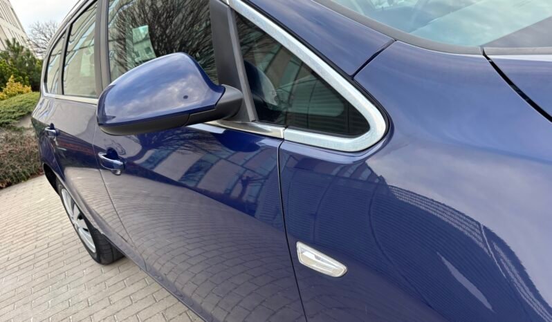 
								Opel Astra Caravan 1.6 CDTI Exklusiv 2014 full									