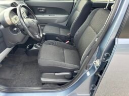 
										Daihatsu Sirion 1.3 2010 full									