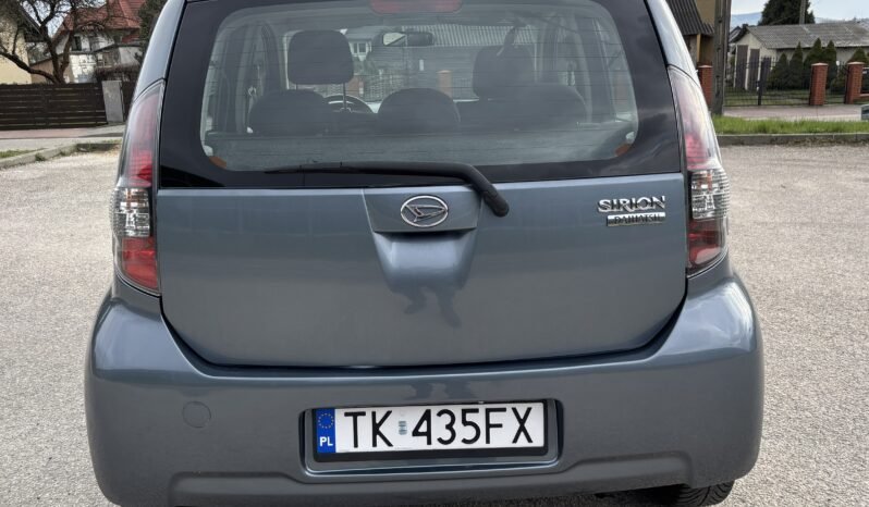 
								Daihatsu Sirion 1.3 2010 full									