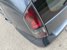 
										Daihatsu Sirion 1.3 2010 full									