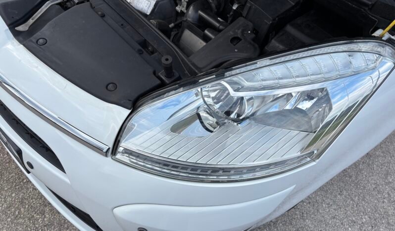
								Citroën Grand C4 Picasso Tendance 2011 full									
